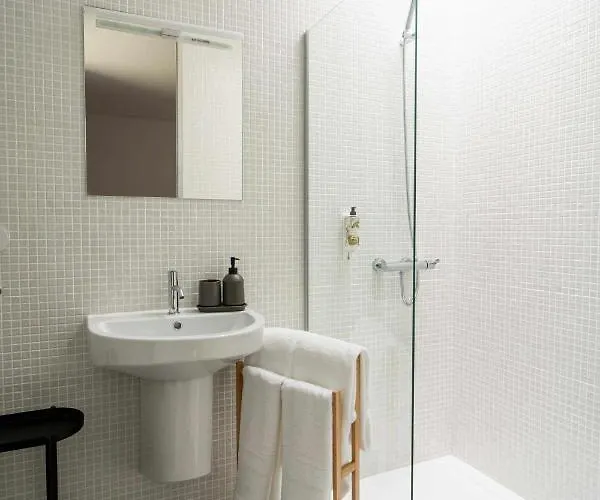 Acushla Golden House Douro Lodões