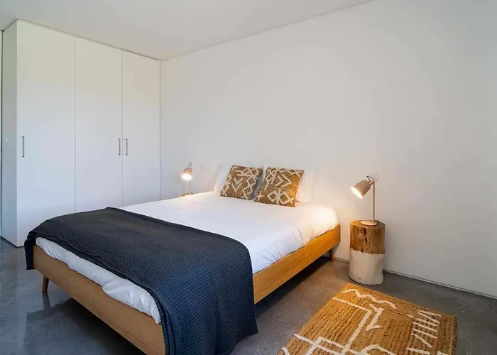 Chalet Acushla Golden House Douro