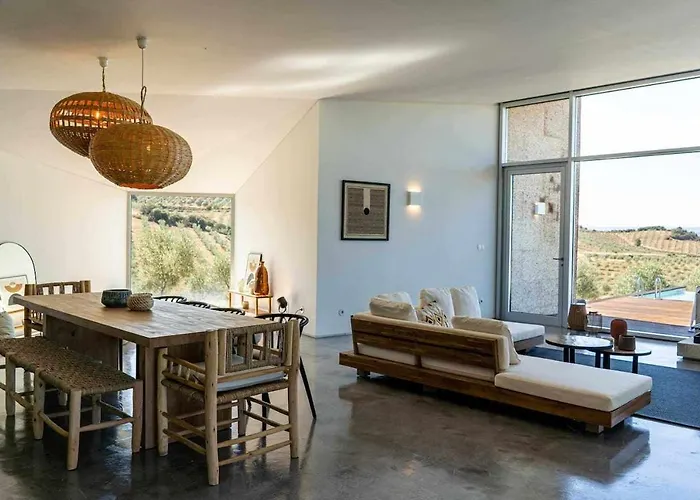 Chalet Acushla Golden House Douro *